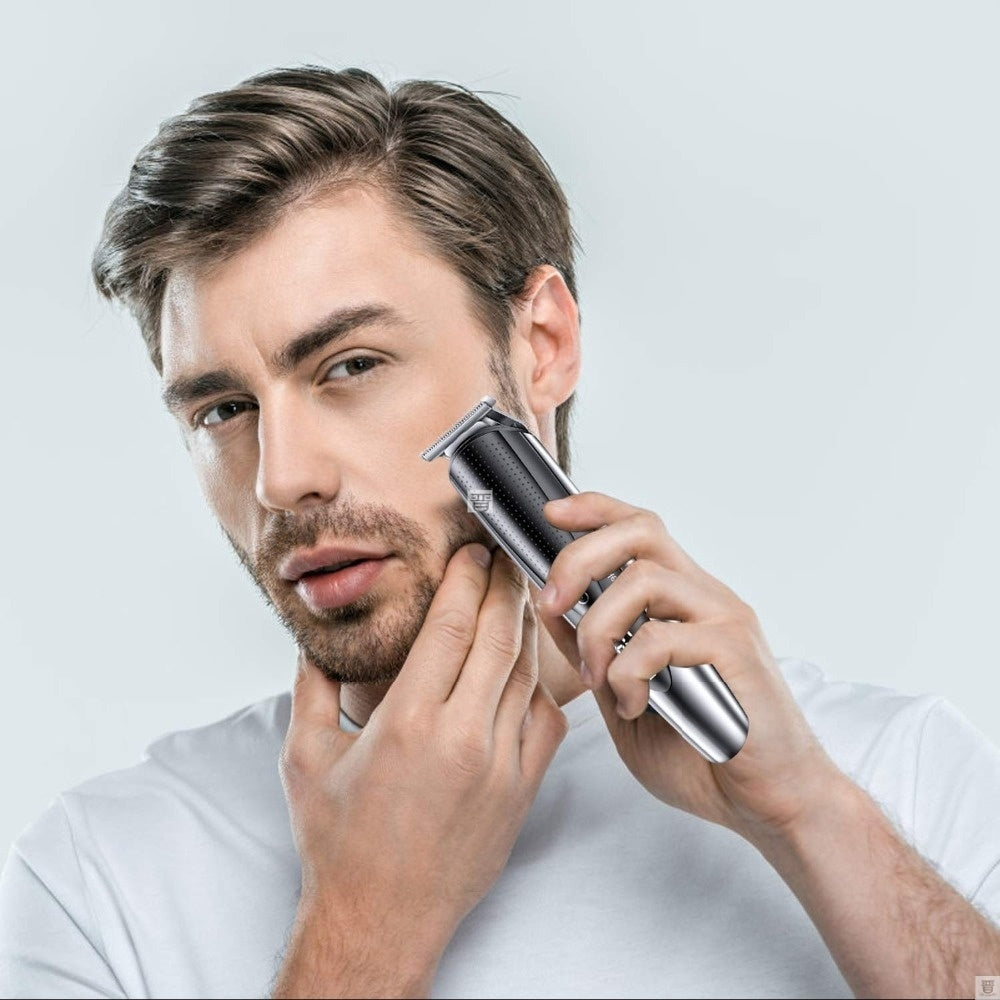 Barber Beard Trimmer - Izzy's Market