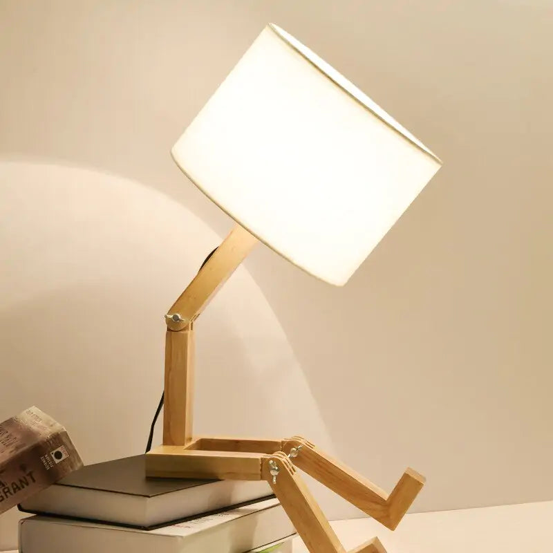 Robot Shape Table Lamp - Izzy's Market